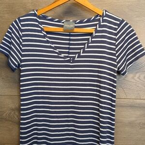 Olivia Rae Striped T-Shirt Maxi Dress V Neck Women's Size Small